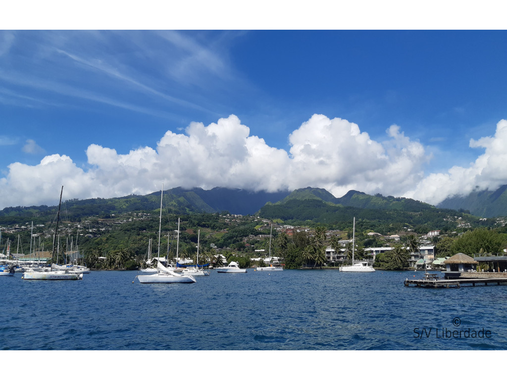 approche de Tahiti