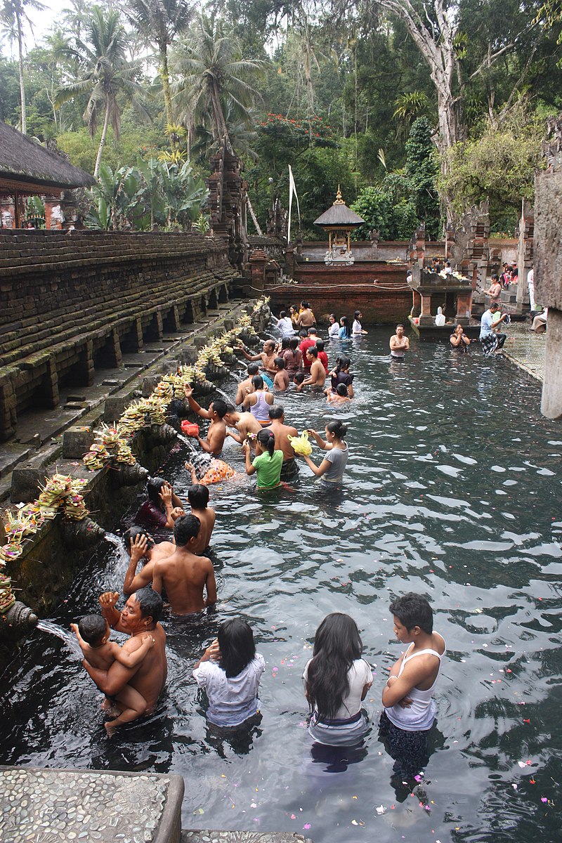 Tirta Empul temple